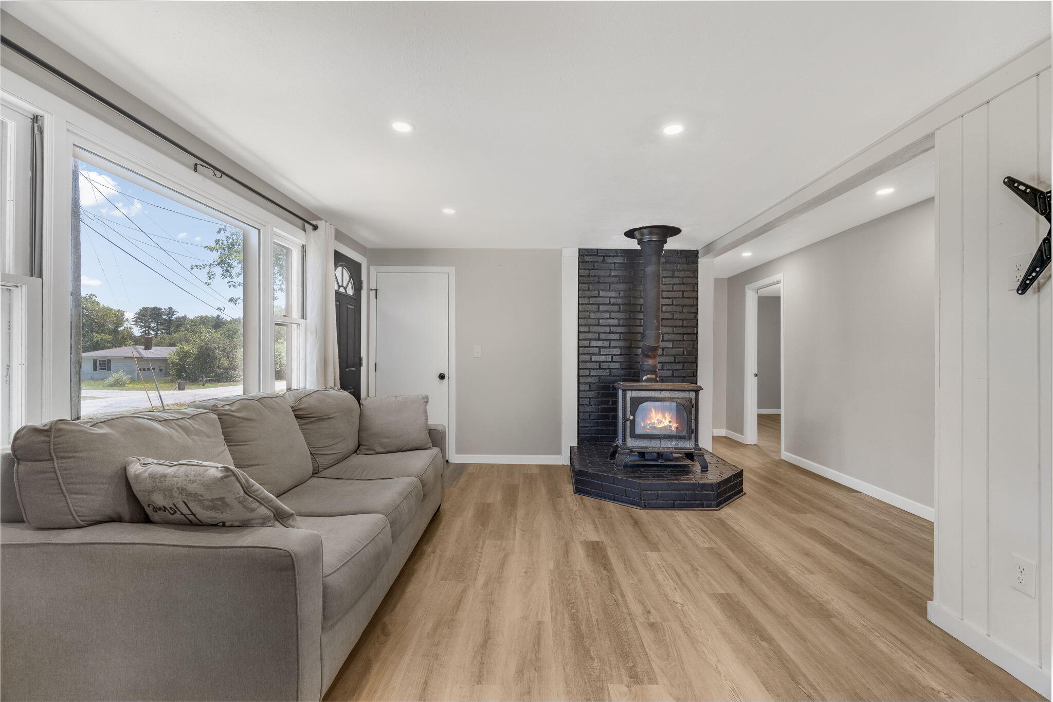 11 Matthew Street Lisbon, ME 04250 - Photo 10 of 43 11-web-or-mls-11-matthew-st
