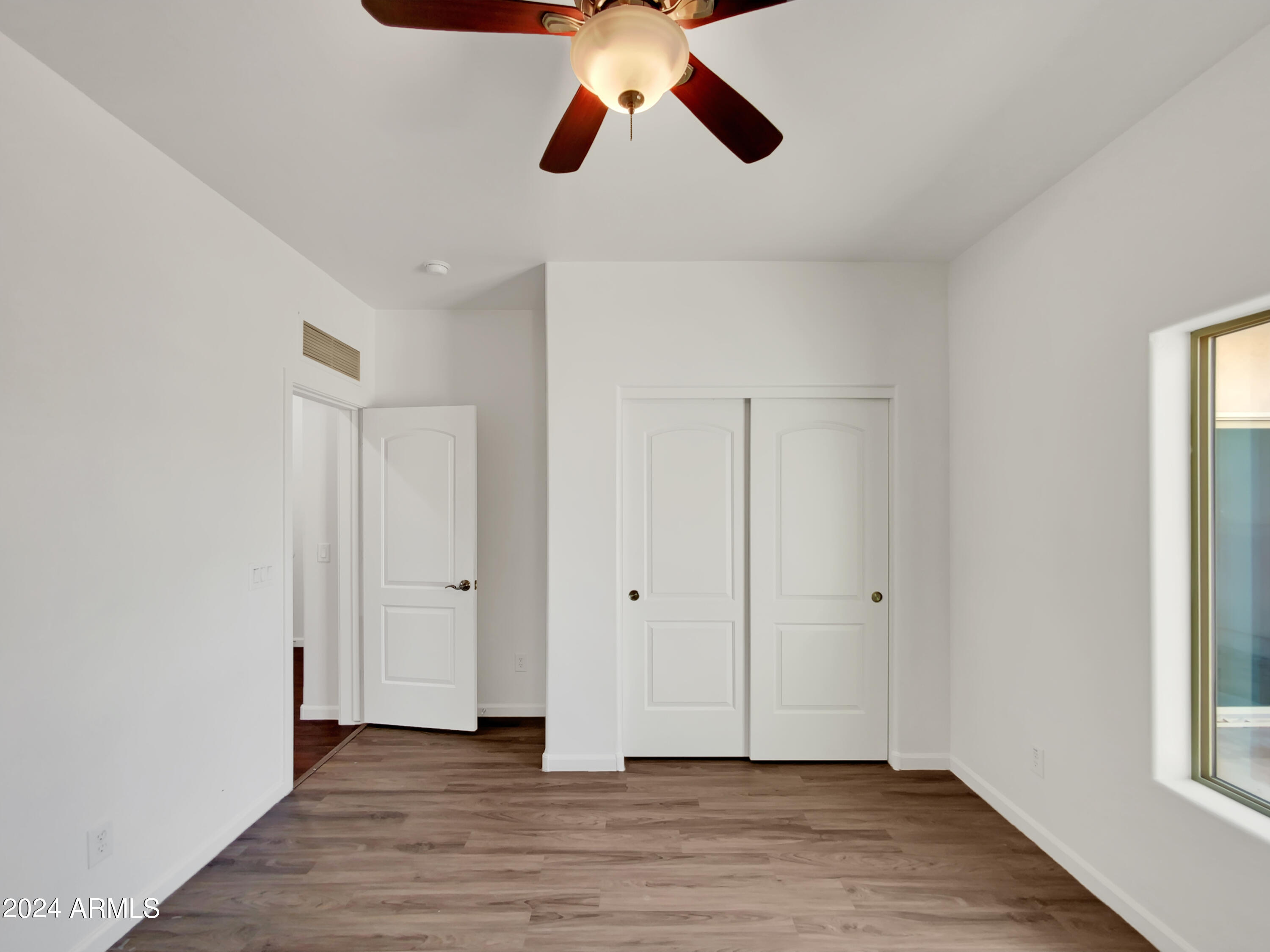 1508 East Apollo Road Phoenix, AZ 85042 - Photo 11 of 20 listing_10