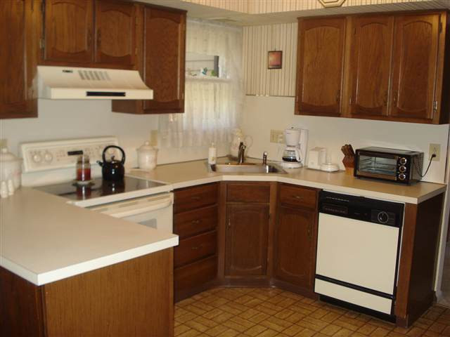 16 Pitch Pine Road Albany, NY 12203 - Photo 2 of 12 Photo 2