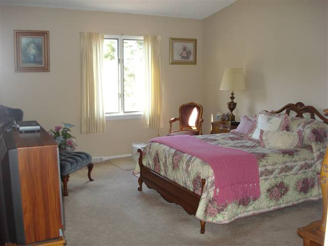 16 Pitch Pine Road Albany, NY 12203 - Photo 7 of 12 Photo 7