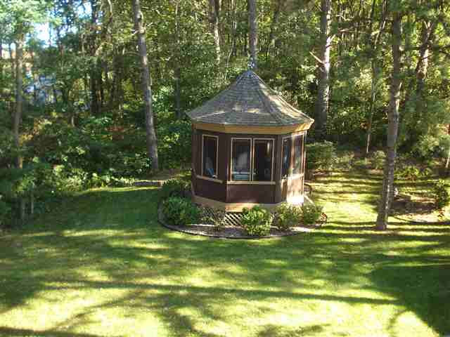16 Pitch Pine Road Albany, NY 12203 - Photo 10 of 12 Photo 10