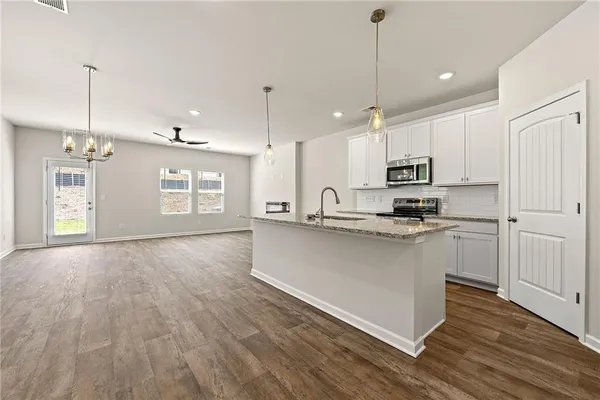 $319,990 | 5303 Magnolia Grove Way, Unit 183, Oakwood, GA 30566