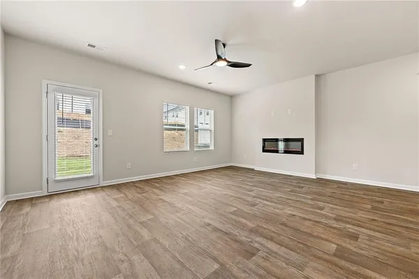 $319,990 | 5303 Magnolia Grove Way, Unit 183, Oakwood, GA 30566