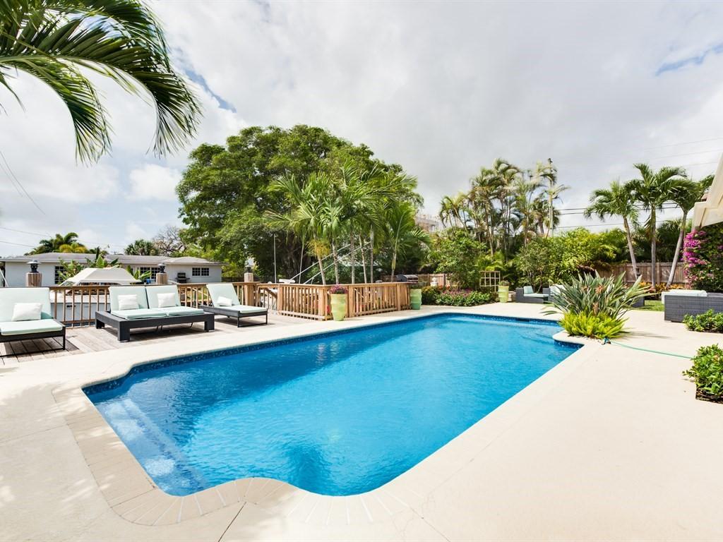 640 Marine Drive Boca Raton, FL 33431 - Photo 9 of 29 025_Backyard