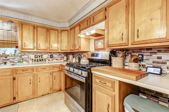 $244,000 | 1215 Esther Street, Kemah, TX 77565