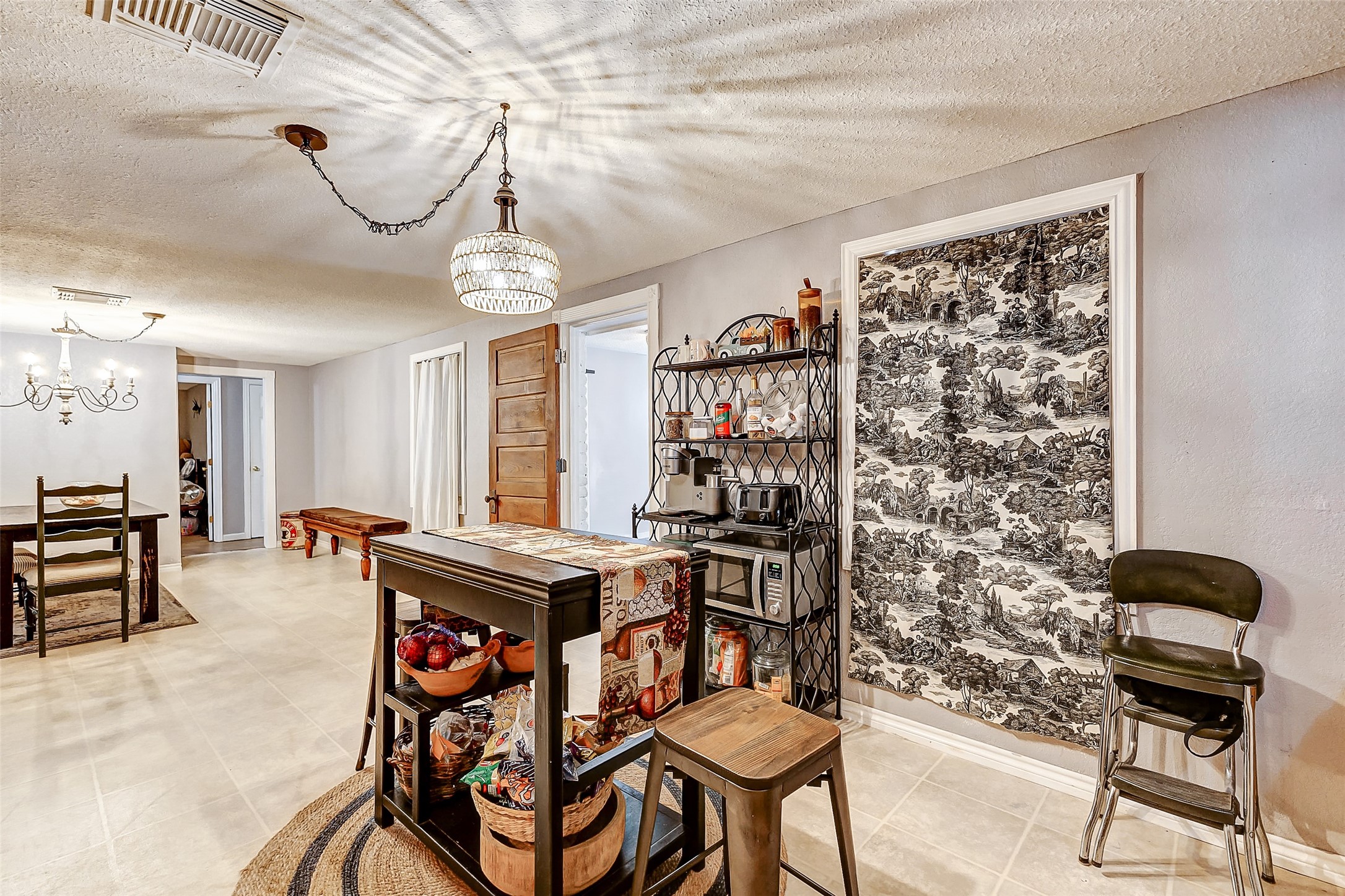 1215 Esther Street Kemah, TX 77565 - Photo 16 of 47