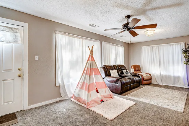 $244,000 | 1215 Esther Street, Kemah, TX 77565