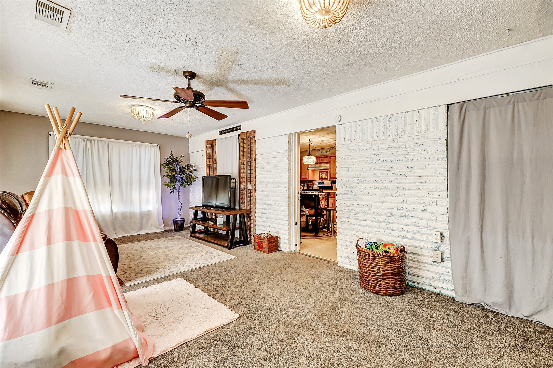 1215 Esther Street Kemah, TX 77565 - Photo 23 of 47