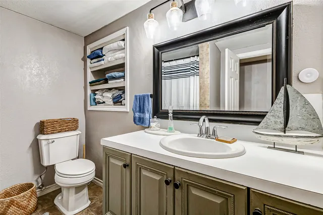 $244,000 | 1215 Esther Street, Kemah, TX 77565