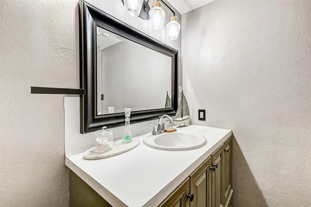 $244,000 | 1215 Esther Street, Kemah, TX 77565