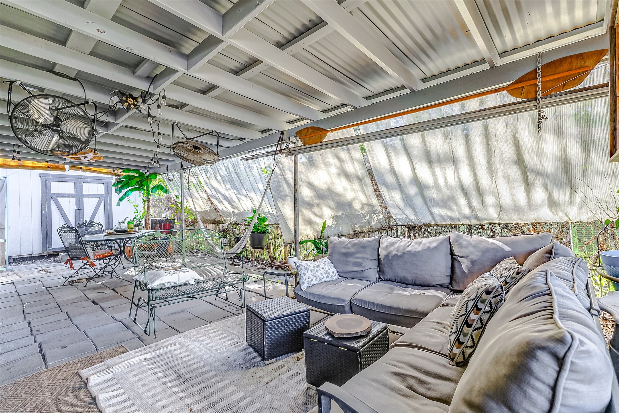 1215 Esther Street Kemah, TX 77565 - Photo 4 of 47