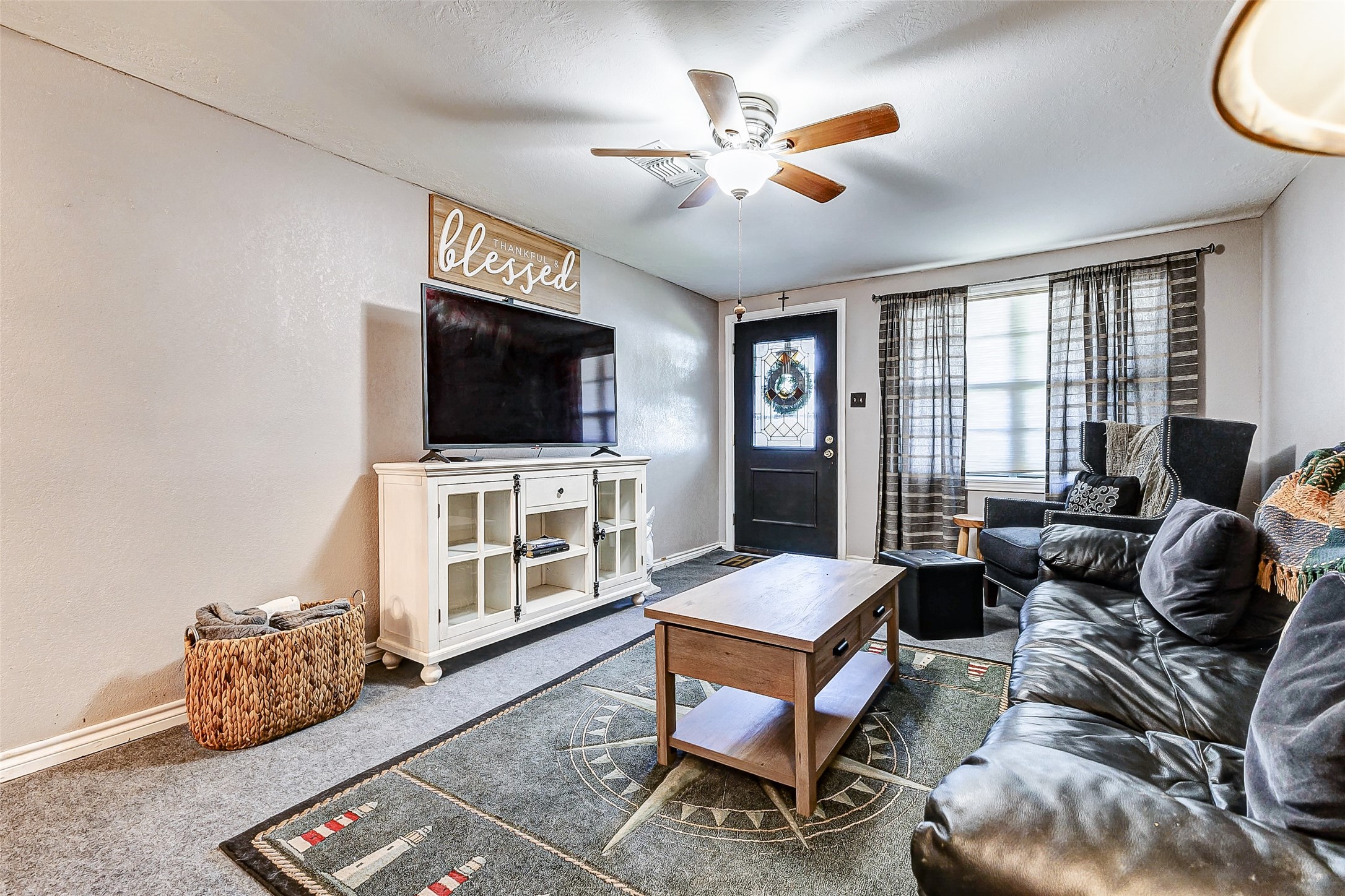 1215 Esther Street Kemah, TX 77565 - Photo 5 of 47