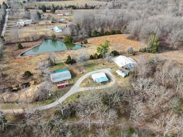 $225,000 | 24 Fox Trott Lane, Golconda, IL 62938