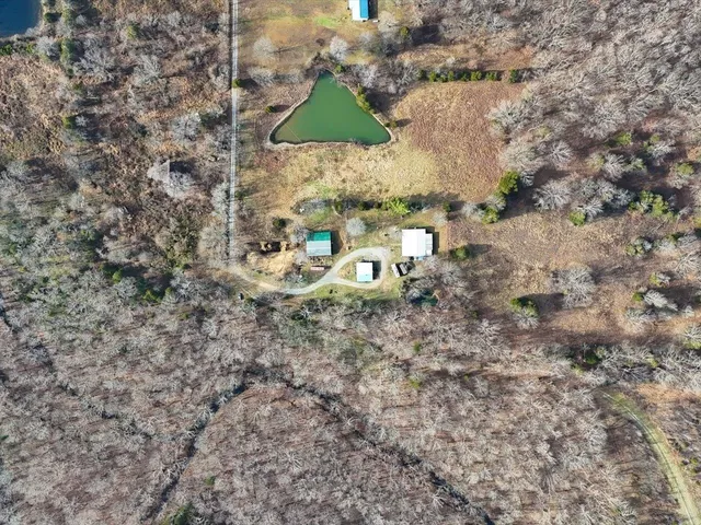 $225,000 | 24 Fox Trott Lane, Golconda, IL 62938