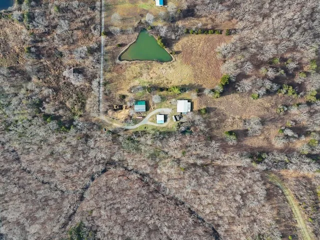 $225,000 | 24 Fox Trott Lane, Golconda, IL 62938