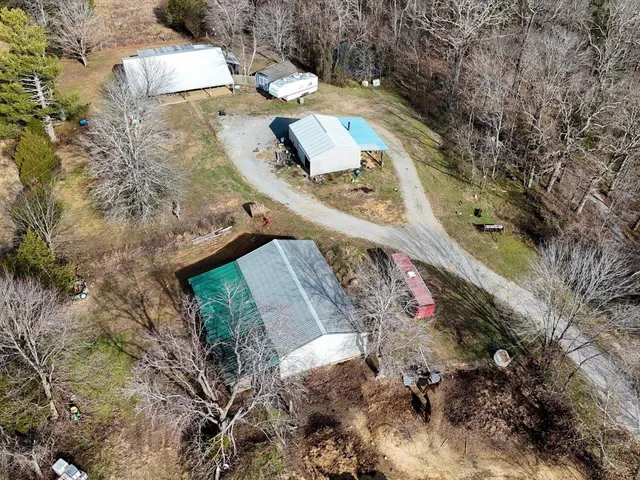 $225,000 | 24 Fox Trott Lane, Golconda, IL 62938