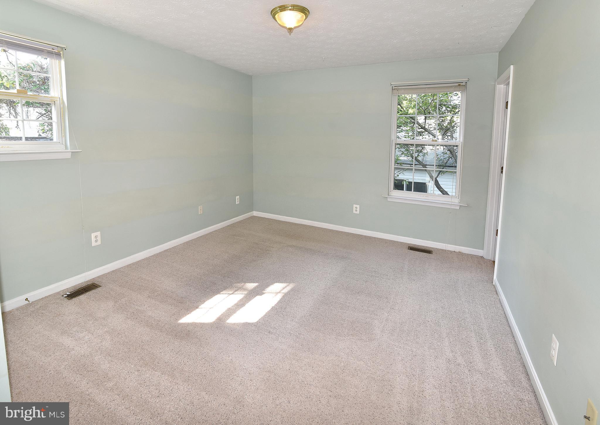7844 East Shore Road Pasadena, MD 21122 - Photo 13 of 28 Bath (Master)