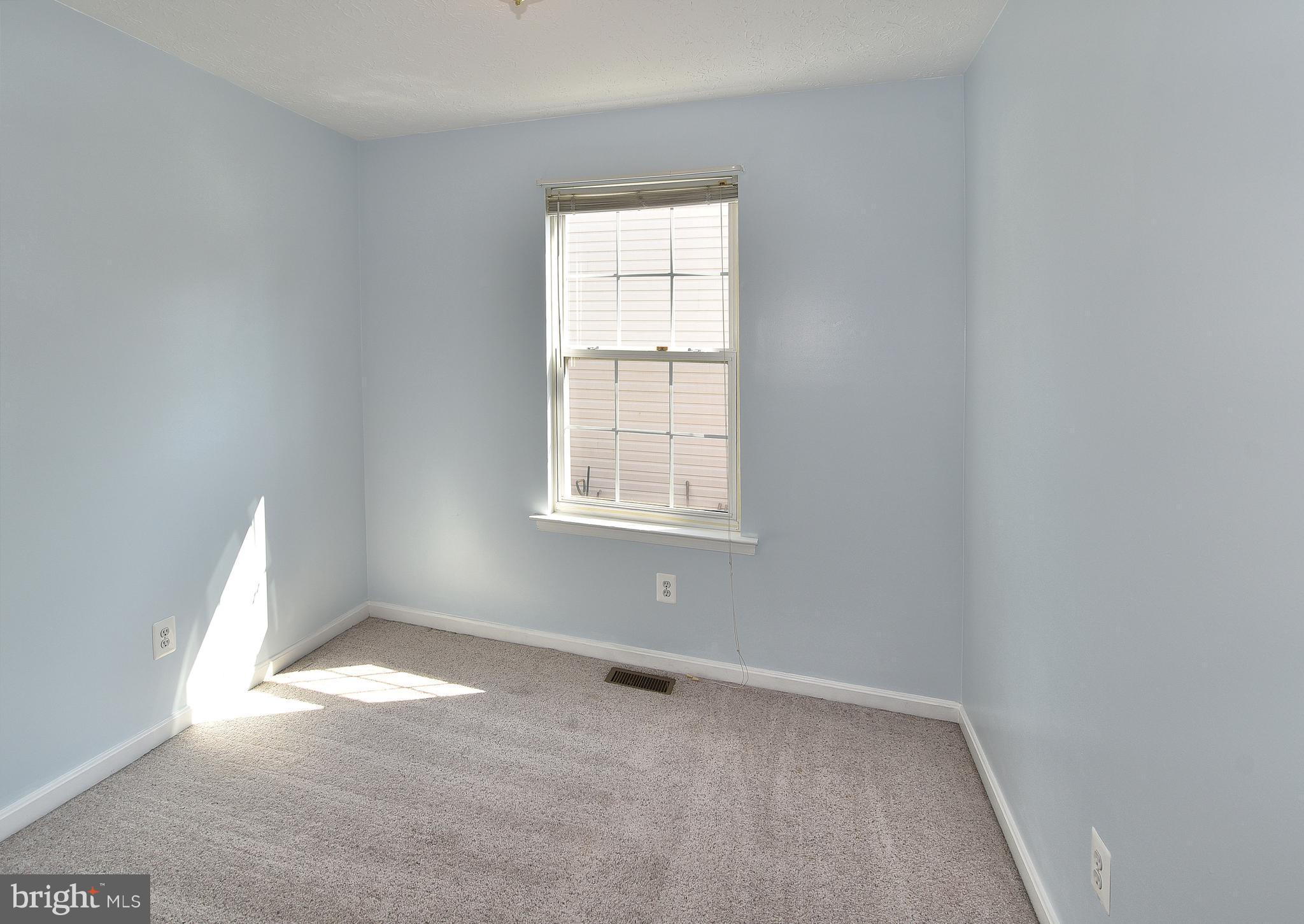 7844 East Shore Road Pasadena, MD 21122 - Photo 17 of 28 Bedroom