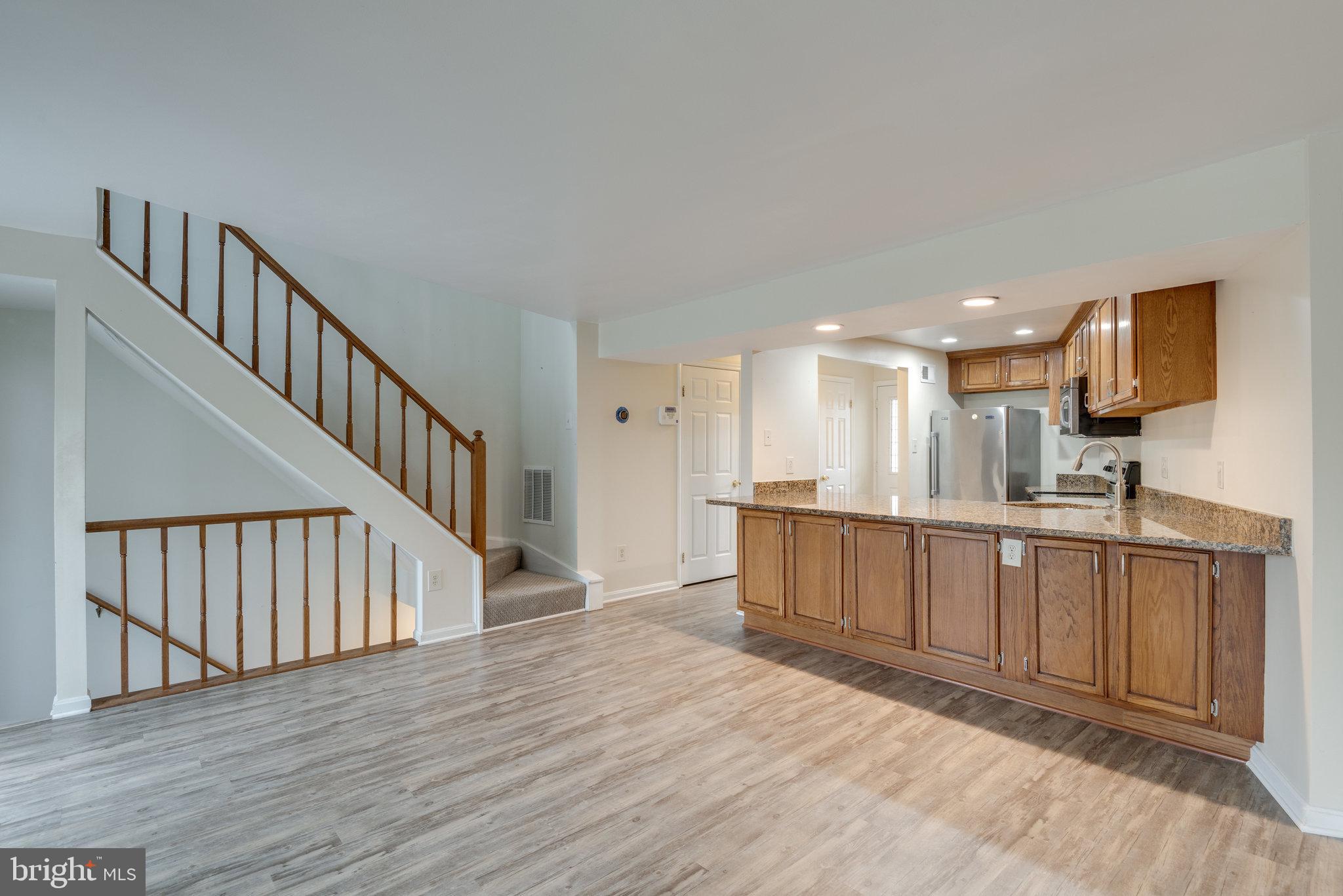 11910 Crosswind Court Reston, VA 20194 - Photo 11 of 34 Gallery Image 11
