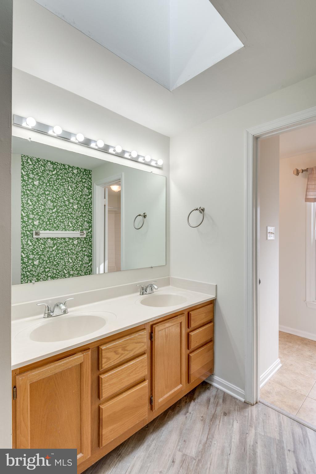 11910 Crosswind Court Reston, VA 20194 - Photo 17 of 34 Gallery Image 17