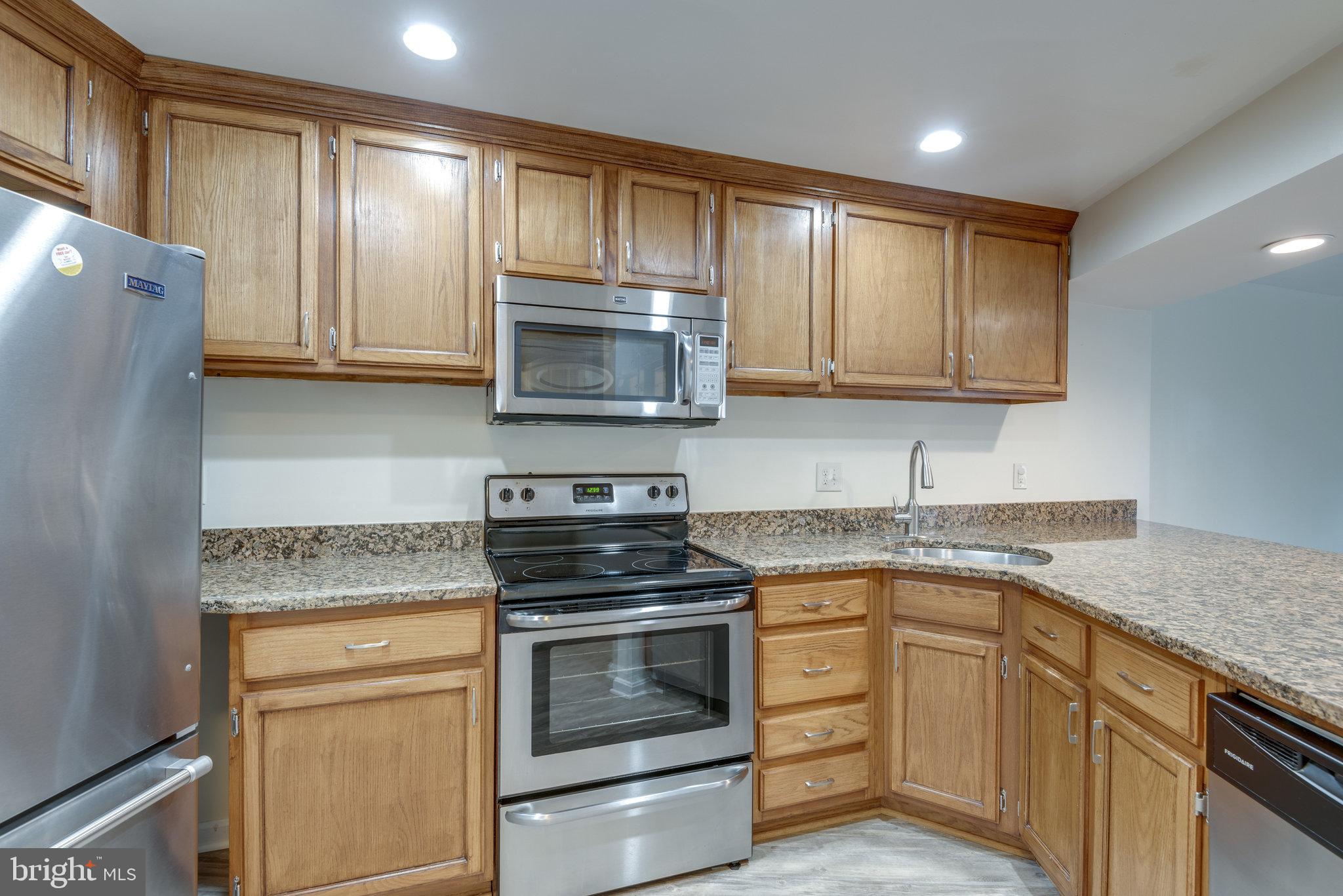 11910 Crosswind Court Reston, VA 20194 - Photo 5 of 34 Gallery Image 5