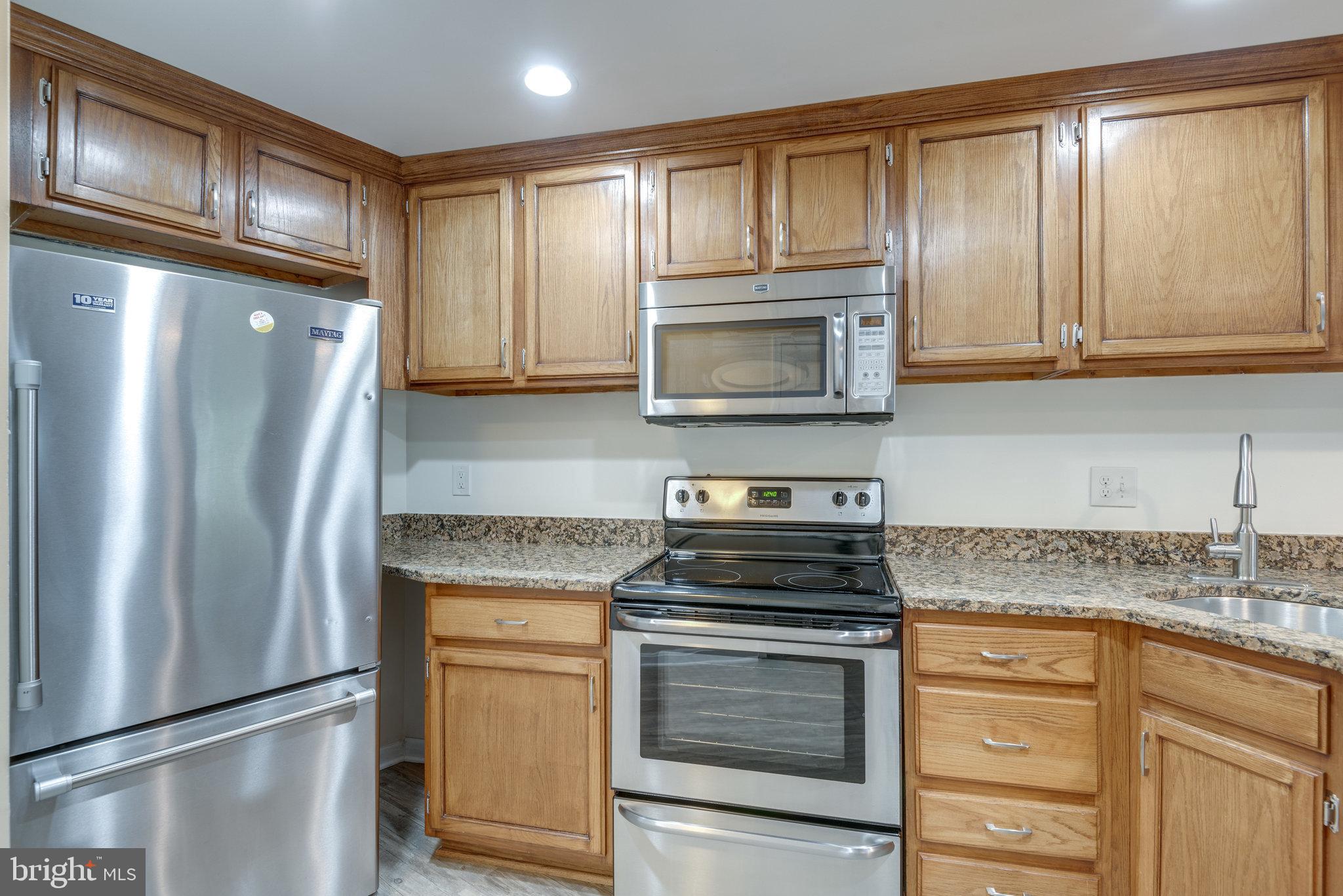 11910 Crosswind Court Reston, VA 20194 - Photo 6 of 34 Gallery Image 6