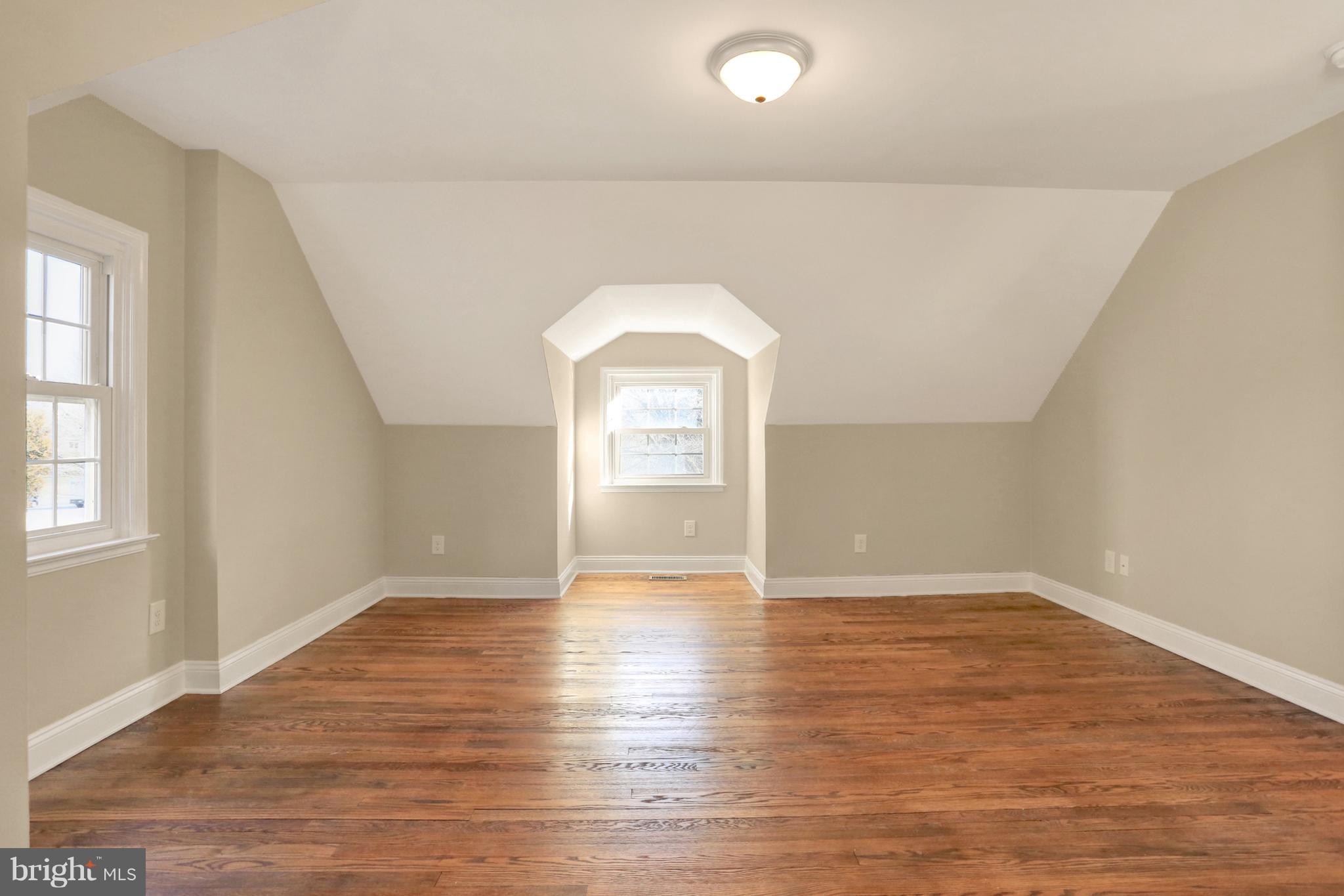 13228 Club Road Hagerstown, MD 21742 - Photo 23 of 28 Nook perfect for a bench or desk space!
