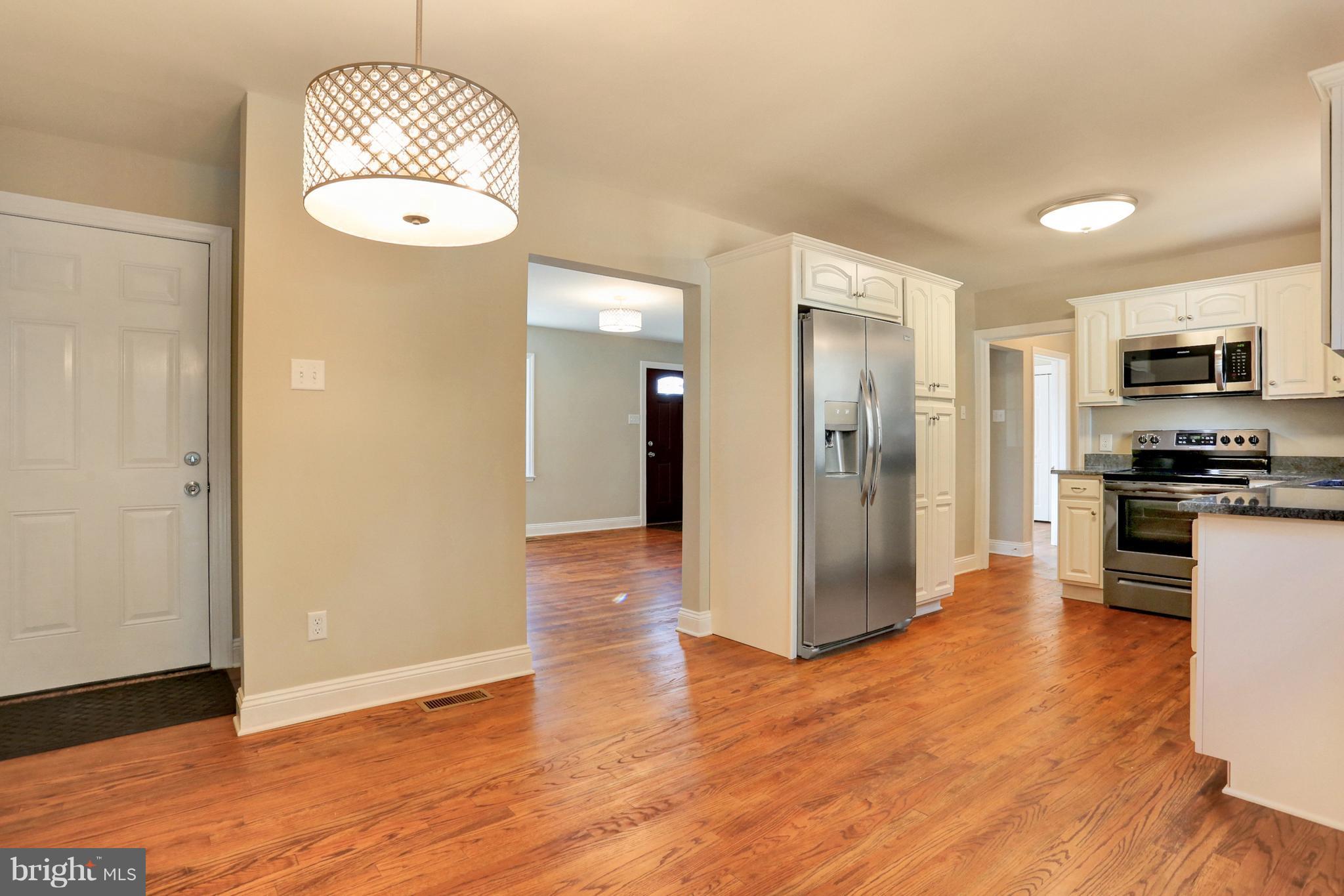13228 Club Road Hagerstown, MD 21742 - Photo 9 of 28 Large spacious area with plenty of room for table!