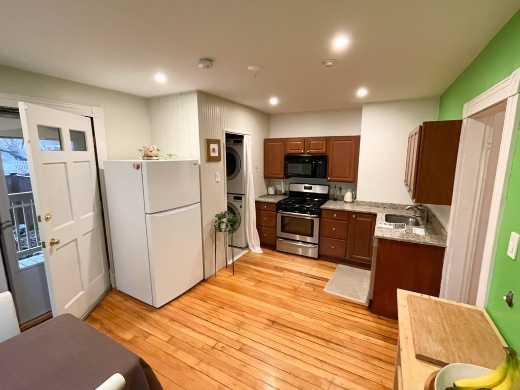 97 Montebello Road, Unit 1 Boston, MA 02130 - Photo 6 of 22