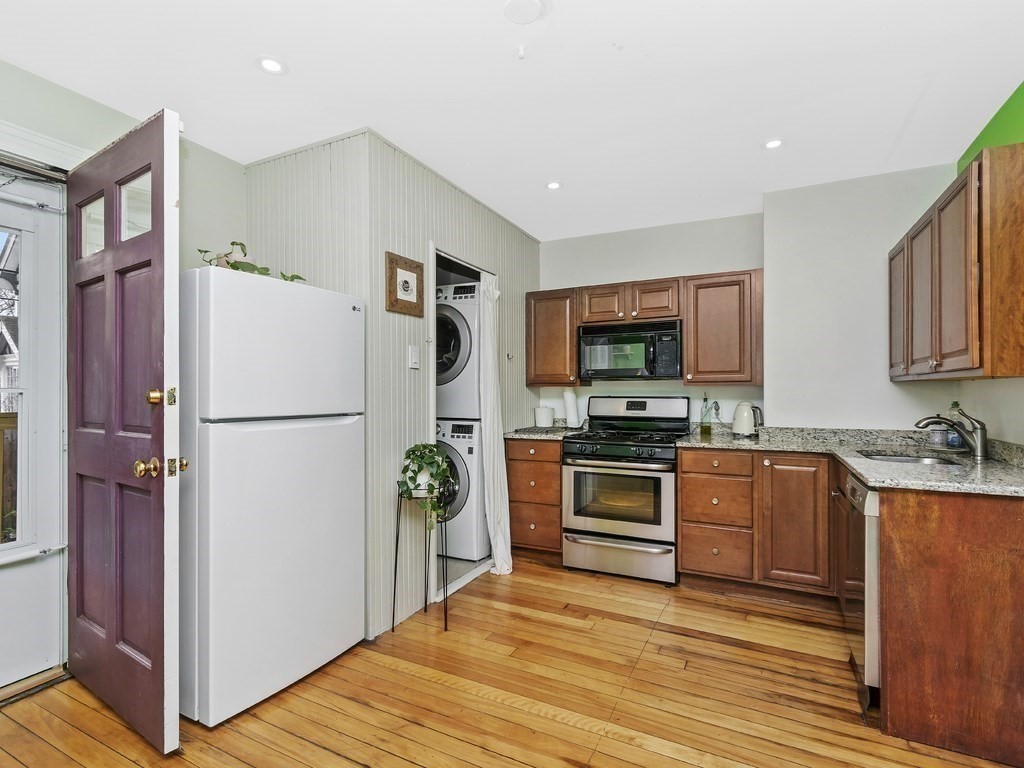 97 Montebello Road, Unit 1 Boston, MA 02130 - Photo 7 of 22