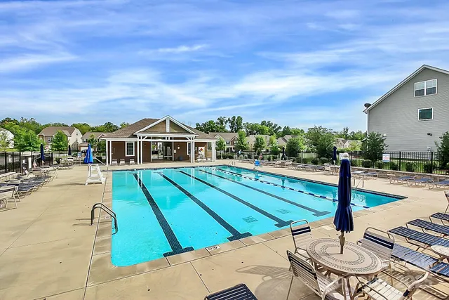 $560,000 | 7704 Kelburn Lane, Charlotte, NC 28273