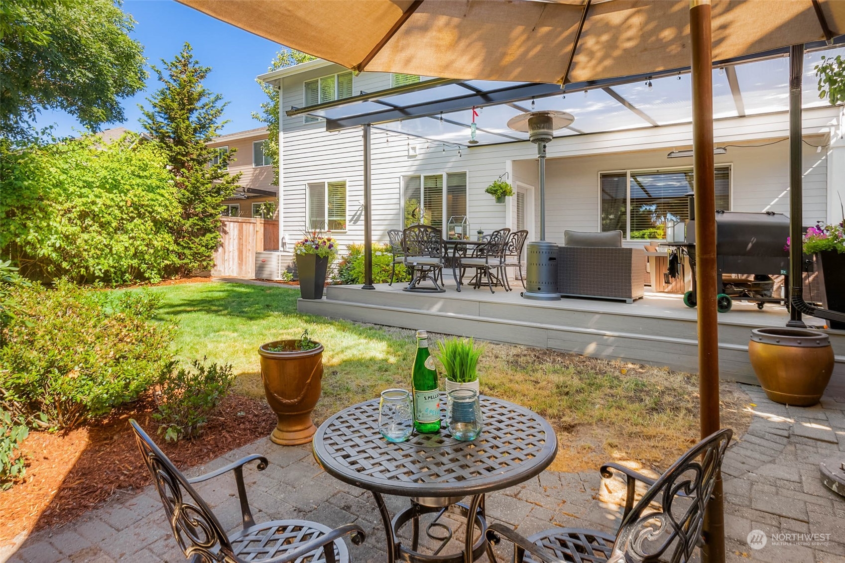 3608 214th Place Southeast Bothell, WA 98021 - Photo 35 of 37 a swimming pool with outdoor seating