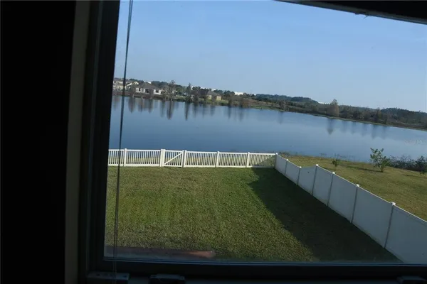 $2,800 | 2274 Geneva Drive, Lakeland, FL 33805