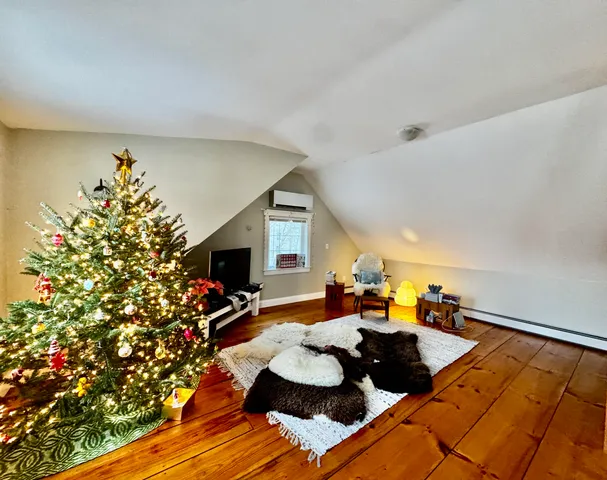 $449,000 | 17 State Street, Rockland, ME 04841