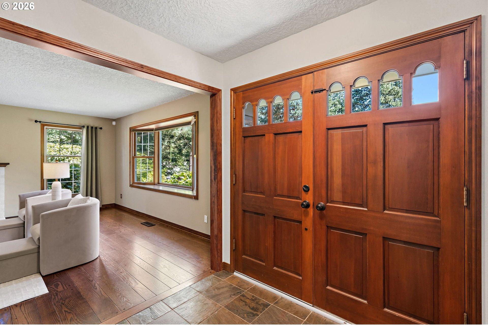 14555 Southwest Hawk Ridge Road Portland, OR 97224 - Photo 4 of 48 Gallery Image 4