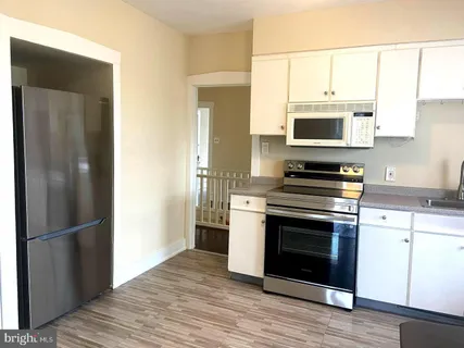 $2,400 | 864 Haddon Avenue, Collingswood, NJ 08108