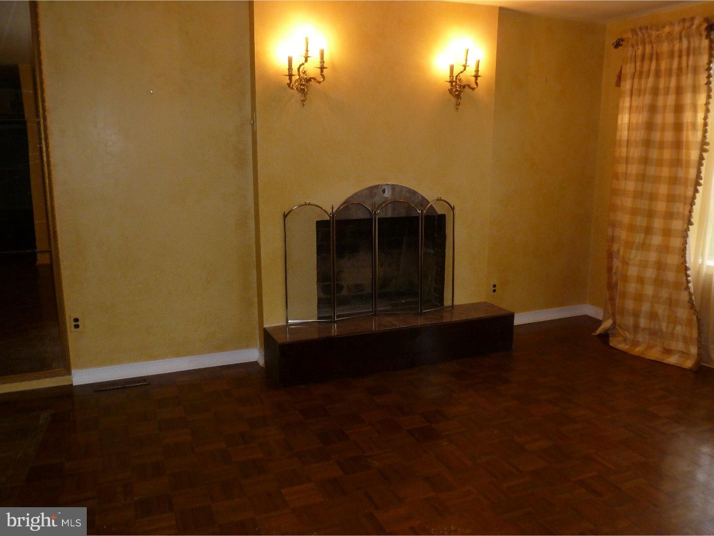 89 Blue Jay Road Chalfont, PA 18914 - Photo 2 of 14 Living Room