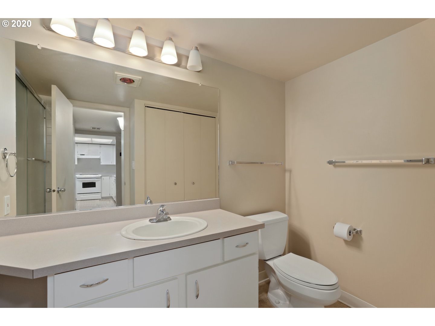 6625 West Burnside Road, Unit 224 Portland, OR 97225 - Photo 13 of 32 Gallery Image 13