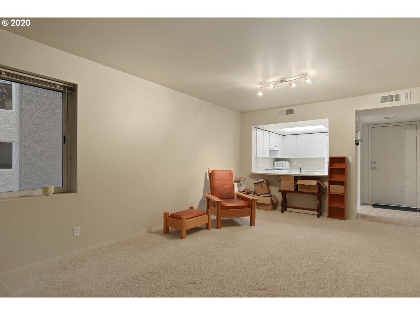 6625 West Burnside Road, Unit 224 Portland, OR 97225 - Photo 6 of 32 Gallery Image 6