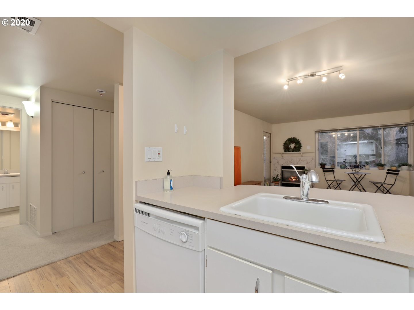 6625 West Burnside Road, Unit 224 Portland, OR 97225 - Photo 10 of 32 Gallery Image 10
