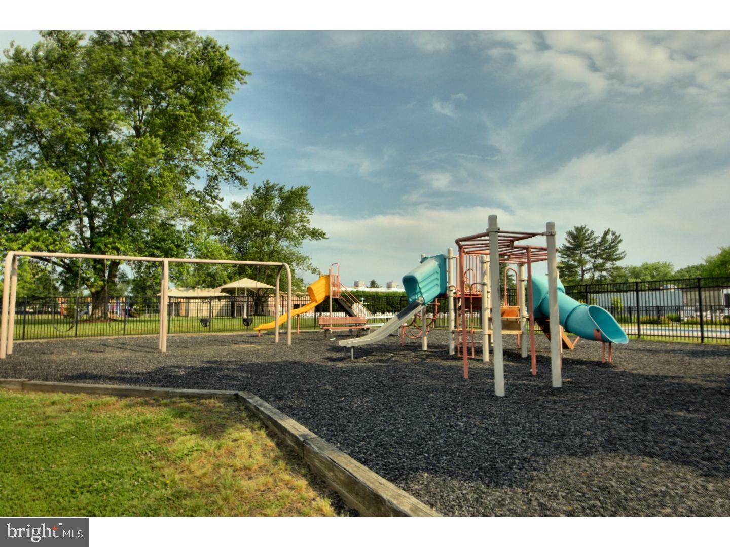 468 Fairfield Road East Windsor, NJ 08520 - Photo 23 of 25 Gallery Image 23