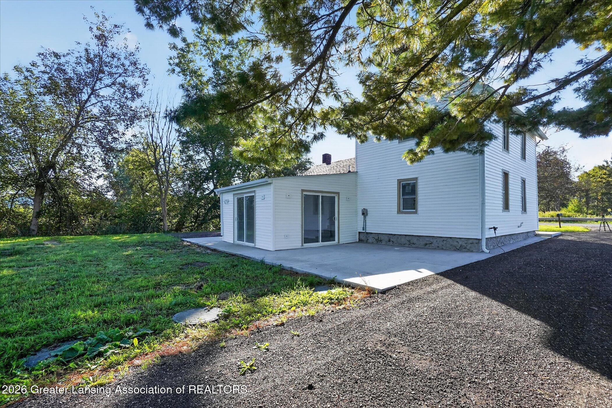 1506 Holt Road Mason, MI 48854 - Photo 34 of 43 35-1506-Holt-Rd-Mason-MI-48854-WindowSti