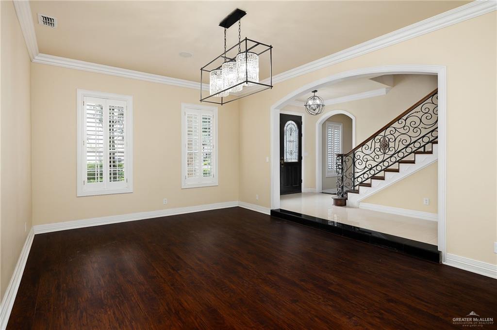 5601 North 4th Street McAllen, TX 78504 - Photo 5 of 42