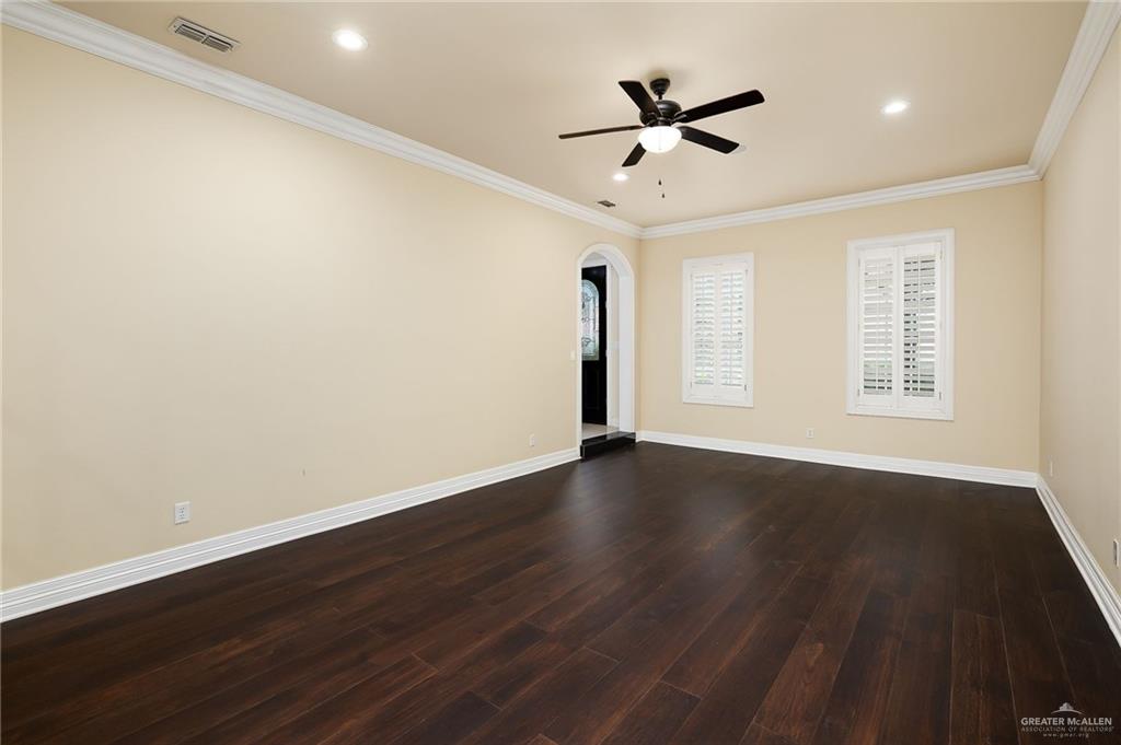 5601 North 4th Street McAllen, TX 78504 - Photo 6 of 42