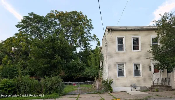$525,000 | 352-354 State Street, Hudson, NY 12534