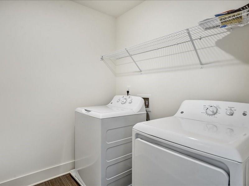 2539 Riverside Court Northeast Conyers, GA 30013 - Photo 12 of 31 a utility room with dryer and washer
