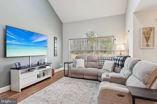 $350,000 | 339 Ericson Court, Mount Laurel, NJ 08054