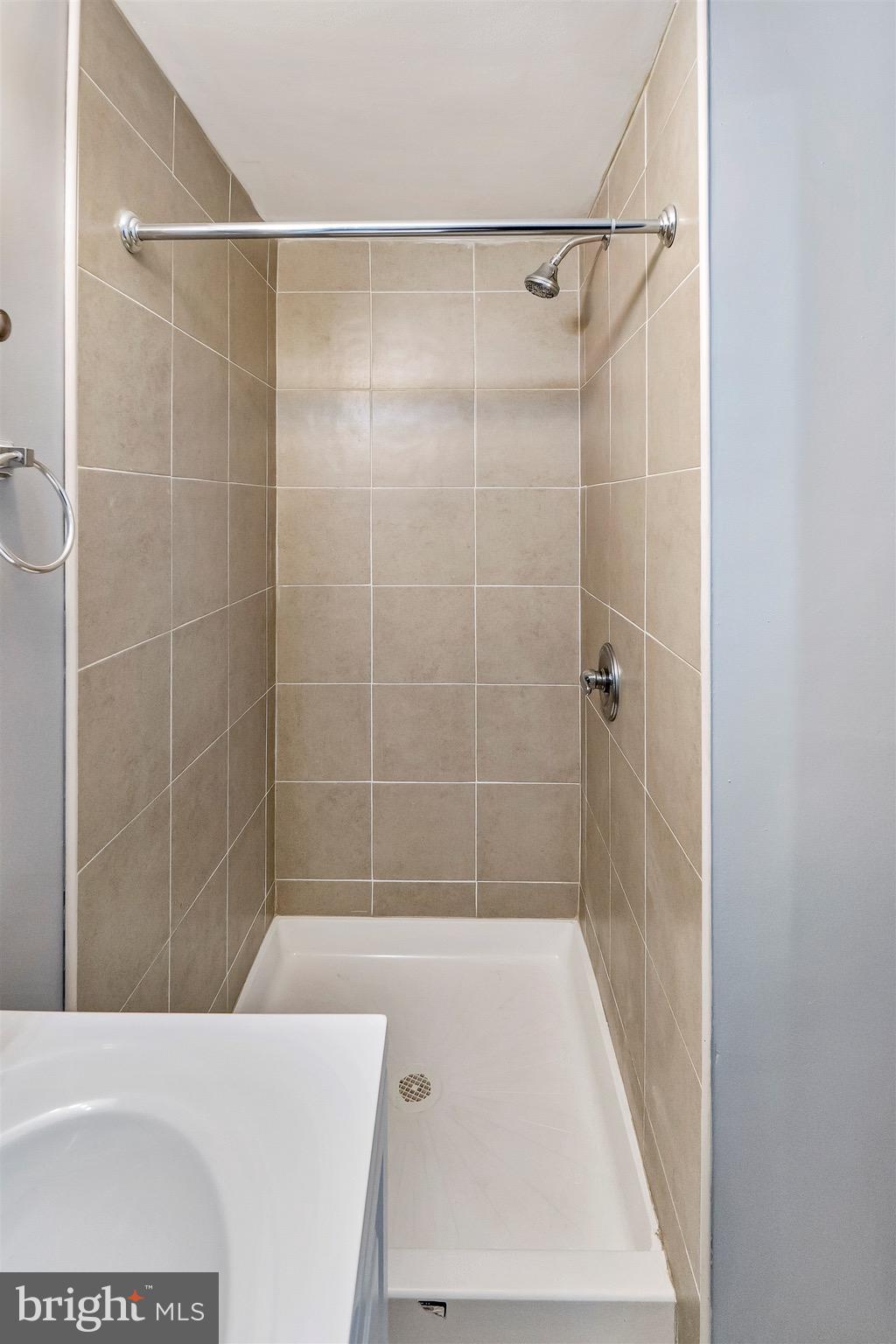 420 Torner Road Baltimore, MD 21221 - Photo 23 of 33