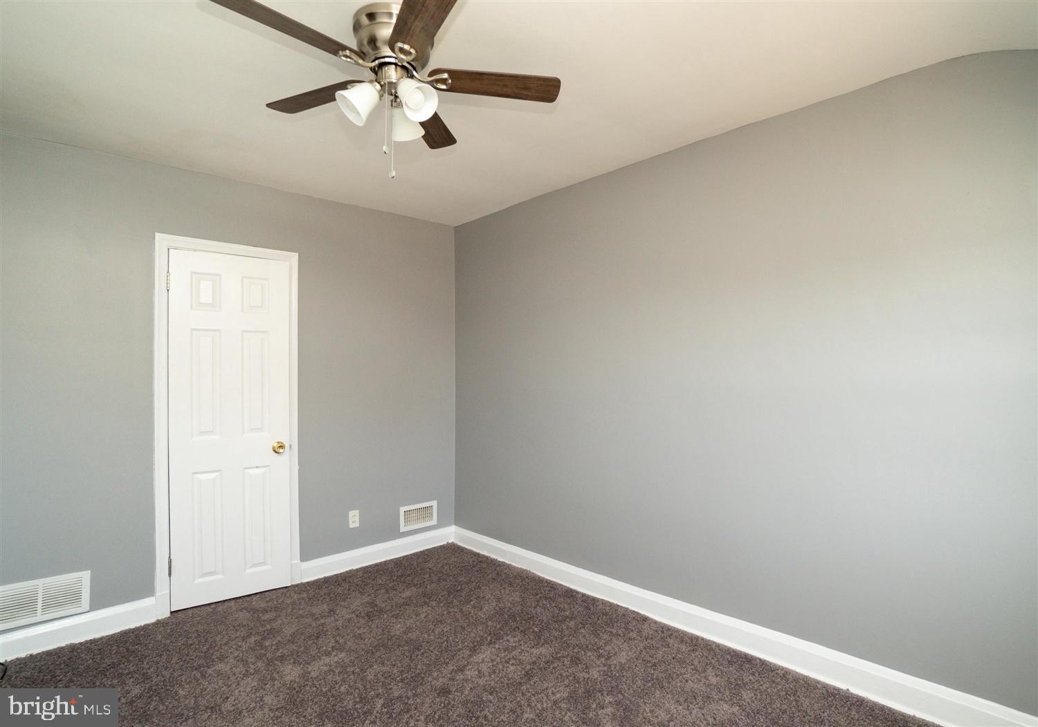 420 Torner Road Baltimore, MD 21221 - Photo 29 of 33