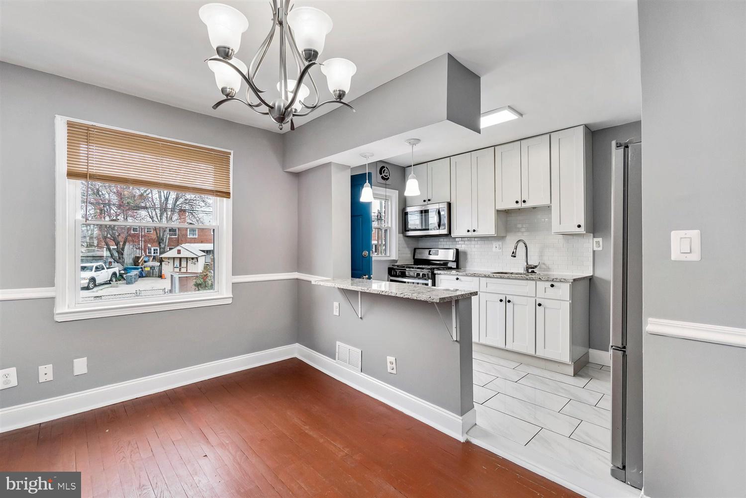 420 Torner Road Baltimore, MD 21221 - Photo 5 of 33